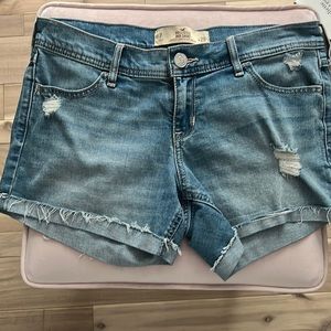 HOLLISTER short mid rise distressed denim short shorts light wash size 7 w 28